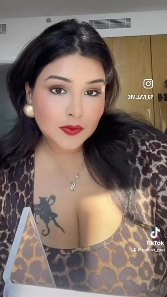 Post 10 by Pallavi Gupta  (*Beauty| Midsize Fashion| Fitness| Lifestyle) on Instagram (video)