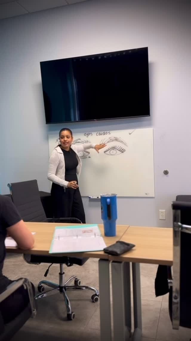 Post 9 by Keyshla Quiñones | Spa, Salón & Academy on Instagram (video)
