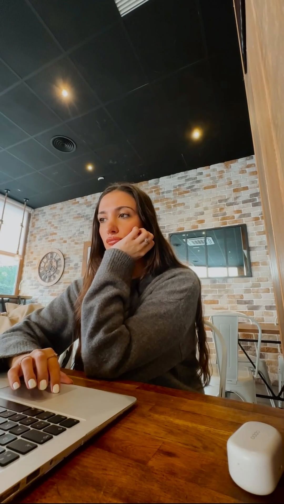 Post 3 by IRENE HERNÁNDEZ on Instagram (video)