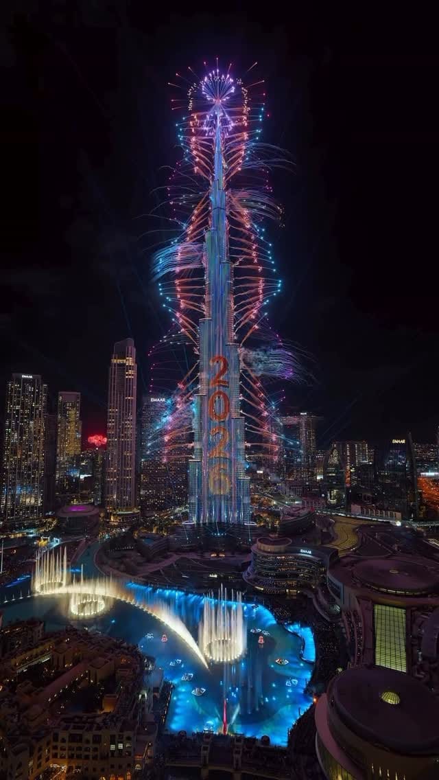 Post 7 by Dubai Shopping Accessories on Instagram (video)