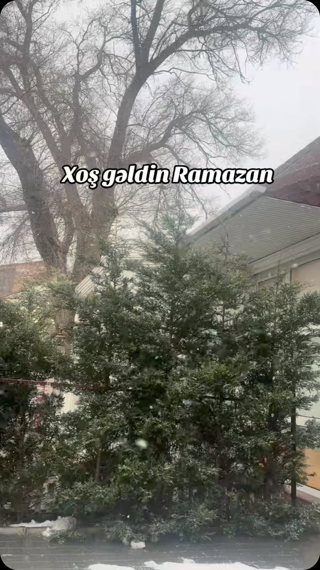 Post 6 by Təsəttürün ünvanı🧕🏻Evli. on Instagram (video)