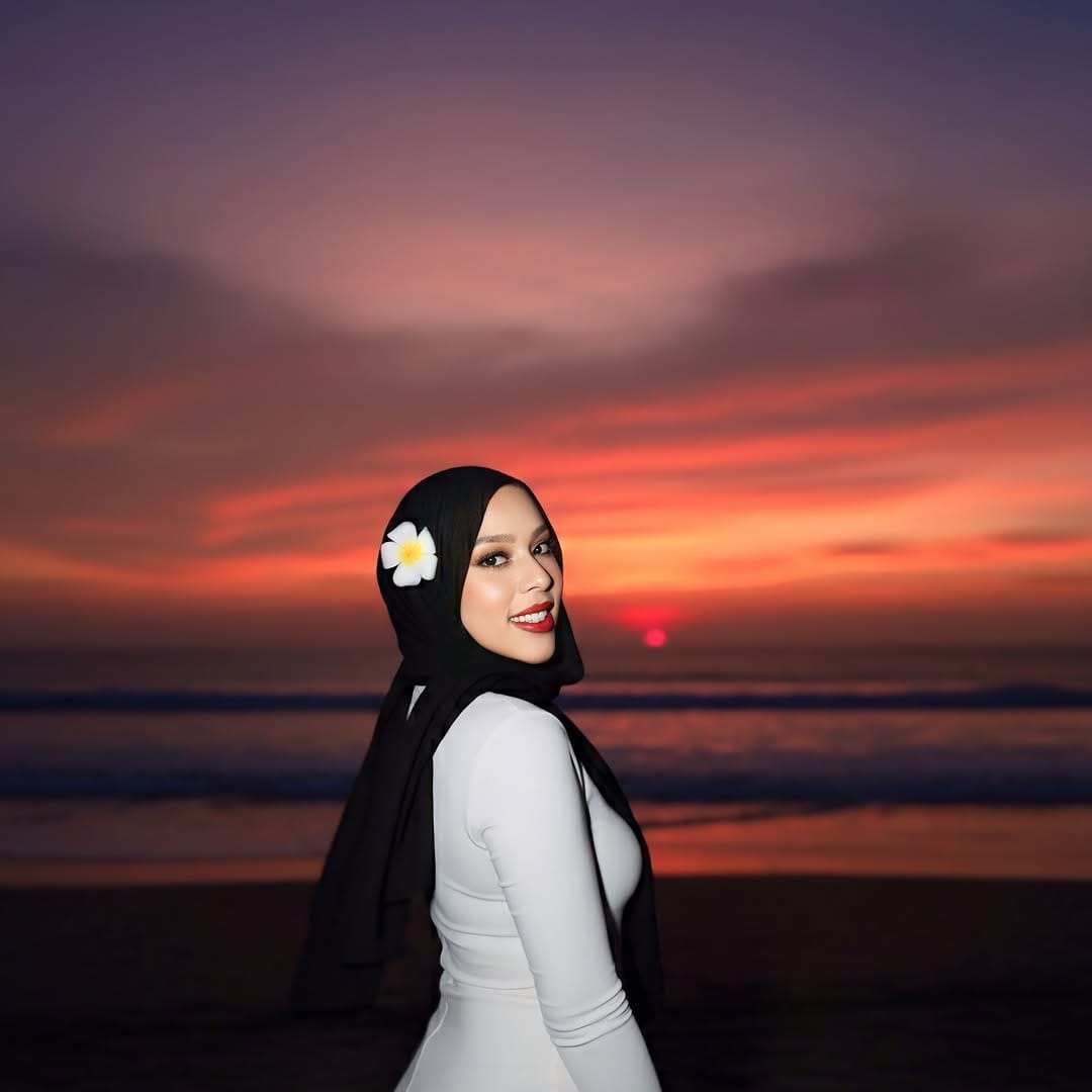Post 4 by فاطمة خالد | Fatima Khalid on Instagram (image)