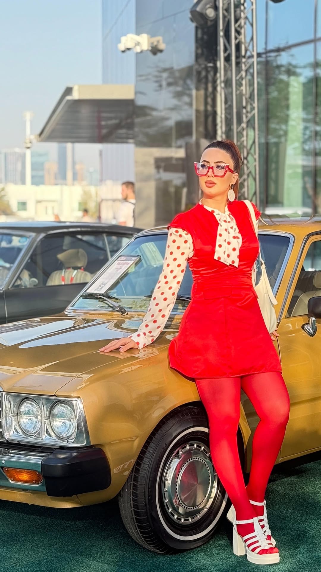 Post 4 by Ulker Sultan on Instagram (video)