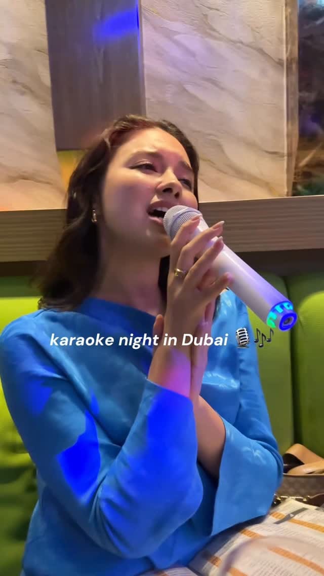 Post 1 by チューバックアンジェラ on Instagram (video)