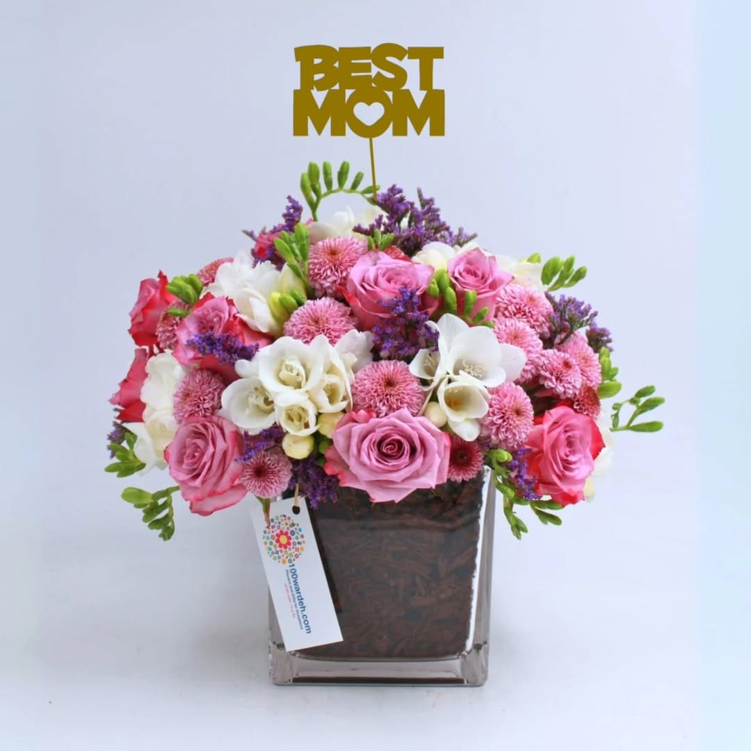 Post 10 by Flowers Shop Online 100wardeh.com on Instagram (carousel)
