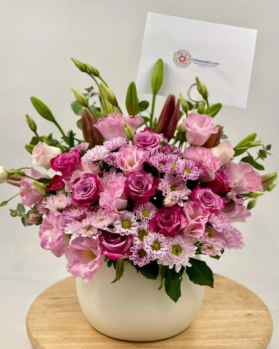Post 6 by Flowers Shop Online 100wardeh.com on Instagram (carousel)