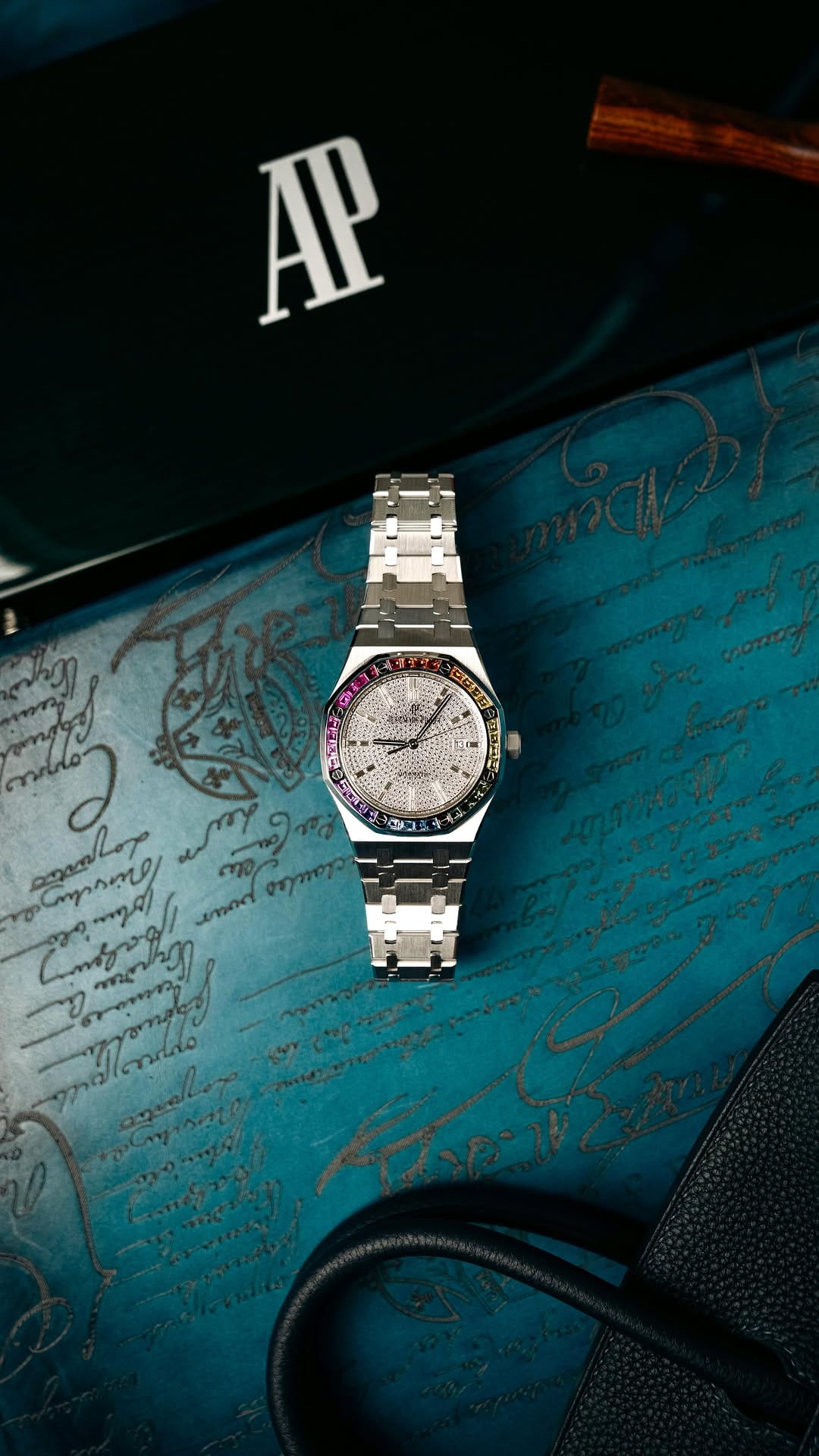 Post 2 by HM WATCHES on Instagram (video)