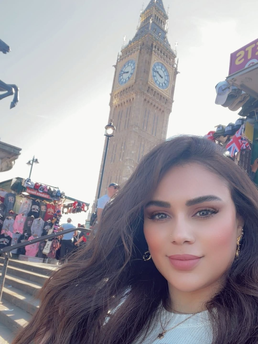 Post 9 by Amina Elalami on Instagram (carousel)