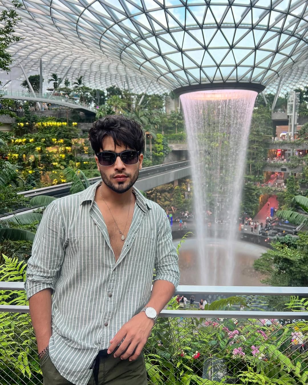 Post 8 by AYAN KHAN on Instagram (carousel)