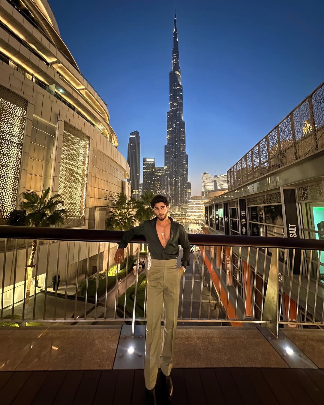 Post 10 by AYAN KHAN on Instagram (carousel)