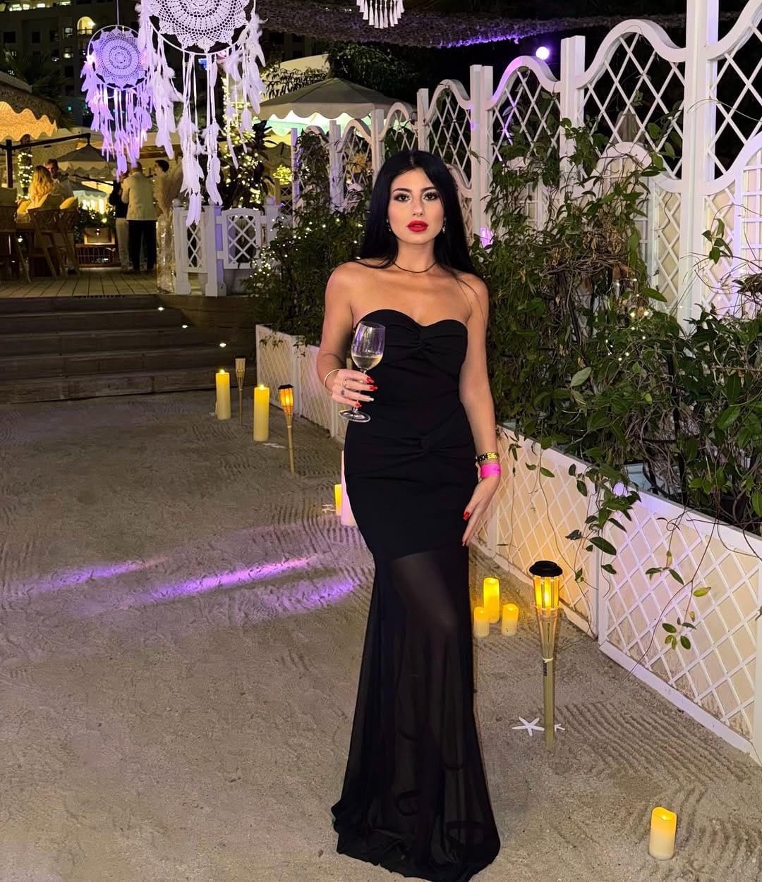 Post 2 by Gülistan Yazgan+ UGC creator +haircare influencer on Instagram (carousel)