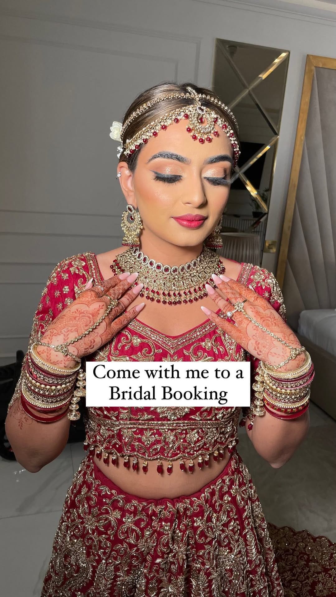 Post 10 by AWARD WINNING MAKEUP ARTIST on Instagram (video)