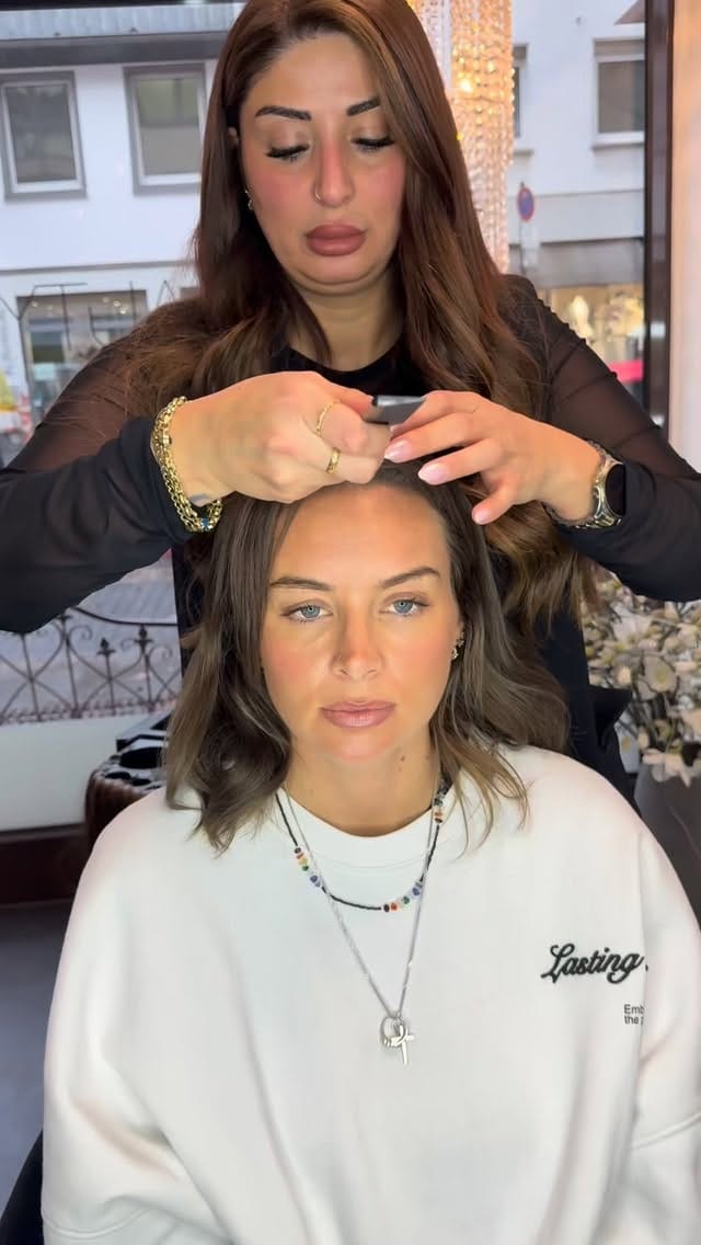 Post 6 by Haarverlängerung❤️ on Instagram (video)