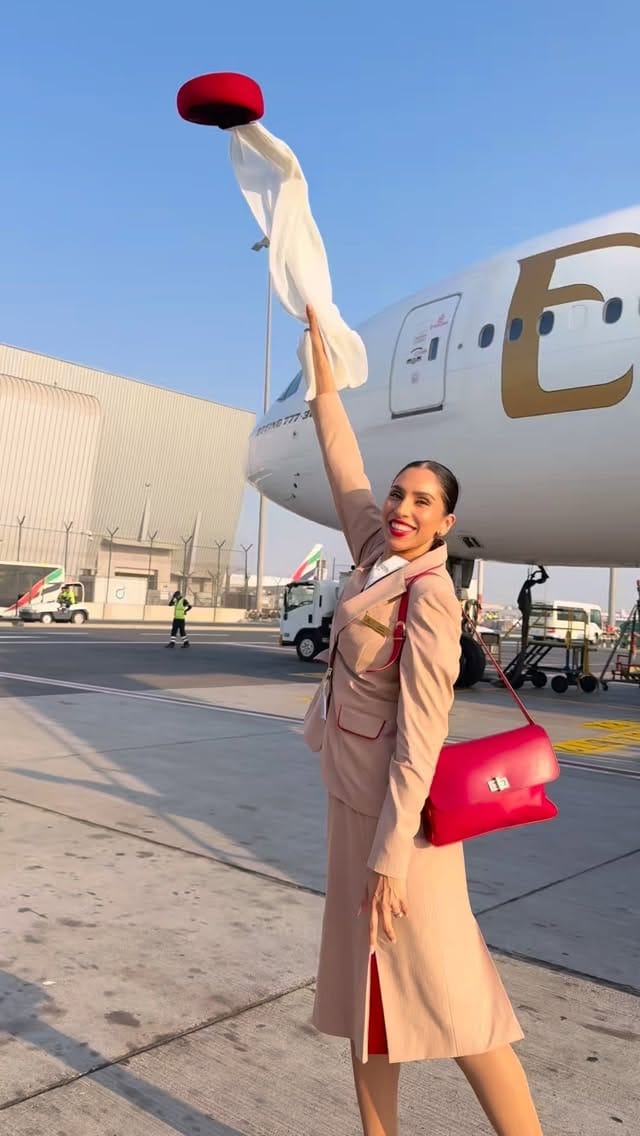 Post 6 by Sharlene Lowe | شارلين on Instagram (video)