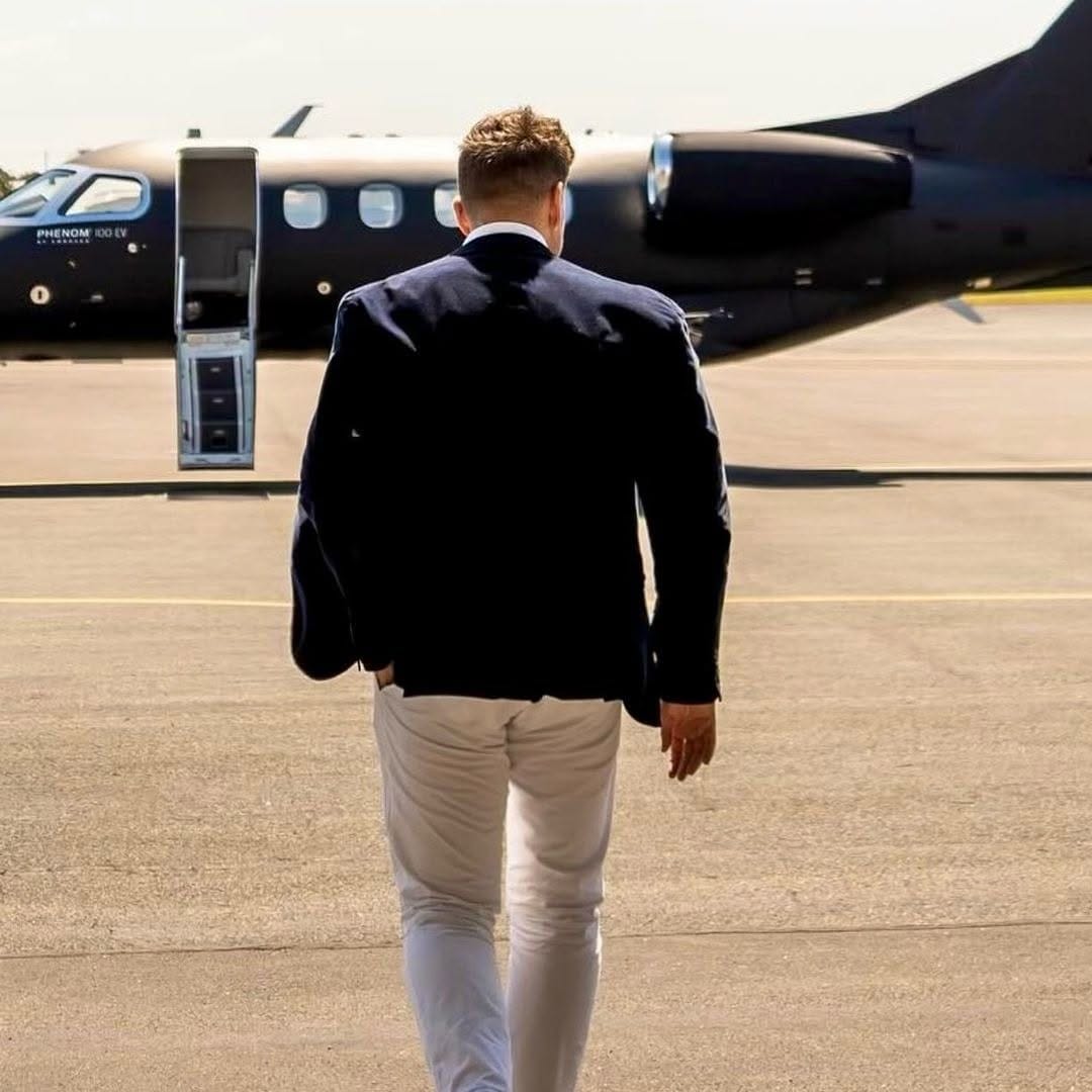 Post 4 by superman on Instagram (image)