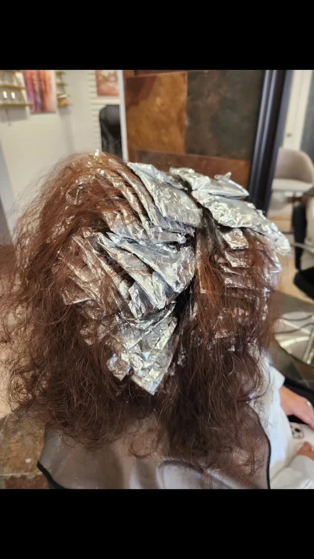 Post 2 by Giro Hairstyle & Makeup on Instagram (video)
