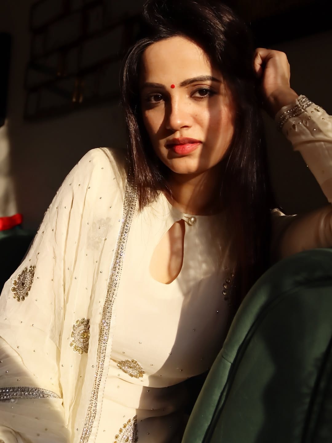 Post 4 by Priyanka Jacob on Instagram (carousel)
