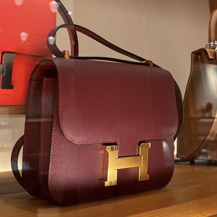 Post 10 by Luxury Vault on Instagram (image)