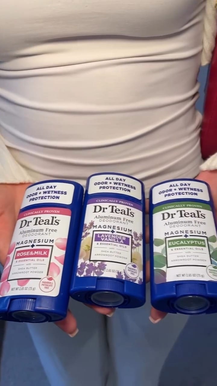 Post 5 by Dr Teal's on Instagram (video)