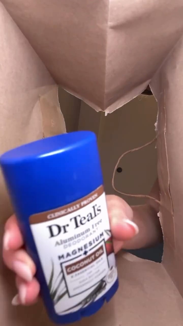 Post 8 by Dr Teal's on Instagram (video)