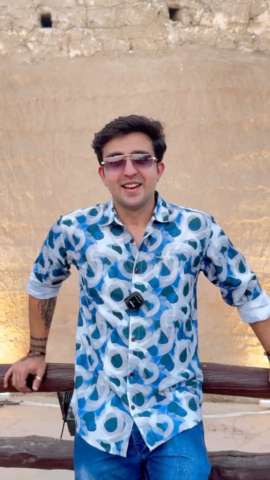 Post 9 by ZIN Yash Naresh Karia on Instagram (video)