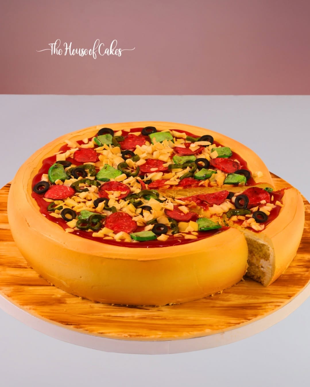 Post 7 by The House Of Cakes Dubai on Instagram (image)