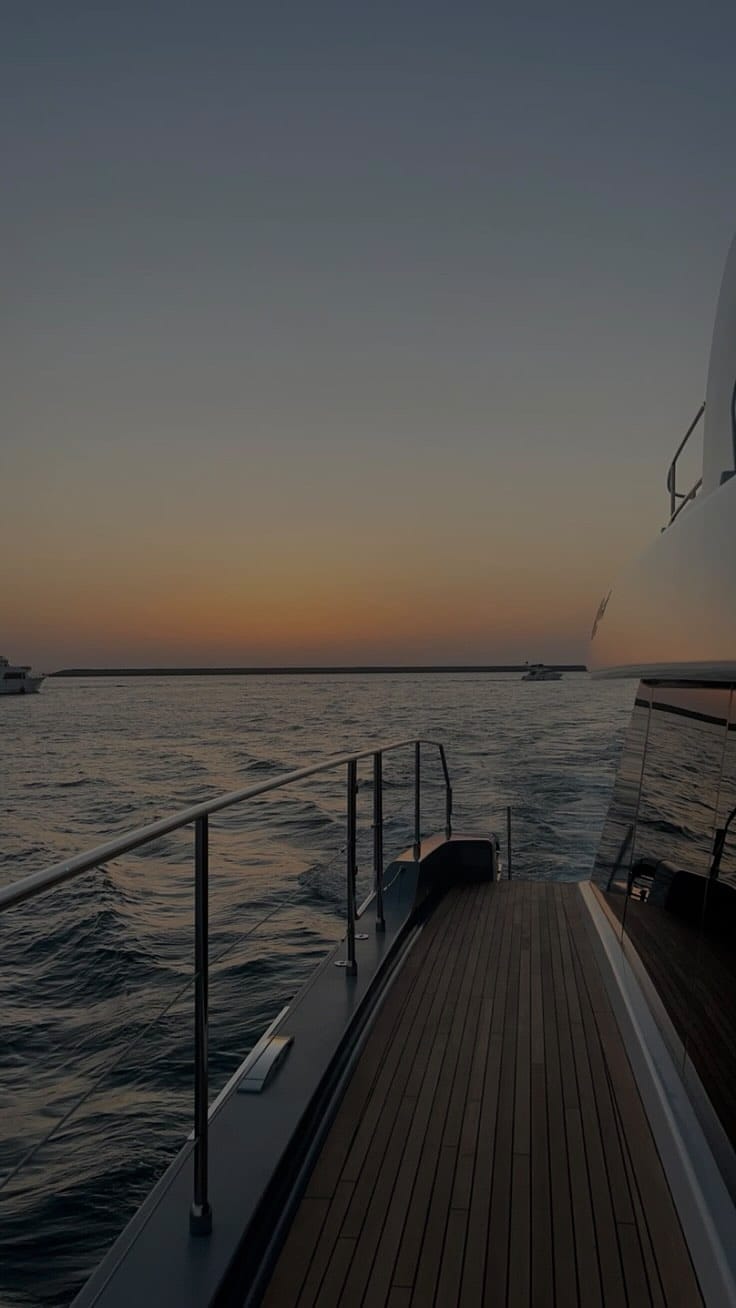 Post 4 by Zak Osman on Instagram (video)