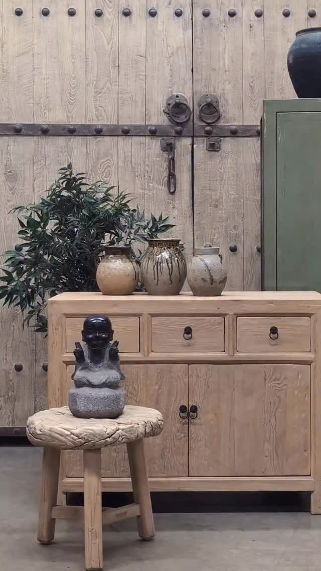 Post 5 by Магазин Меблів💡Декору TheXATA on Instagram (video)