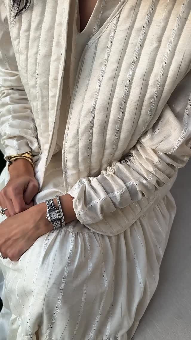 Post 1 by دَال on Instagram (video)