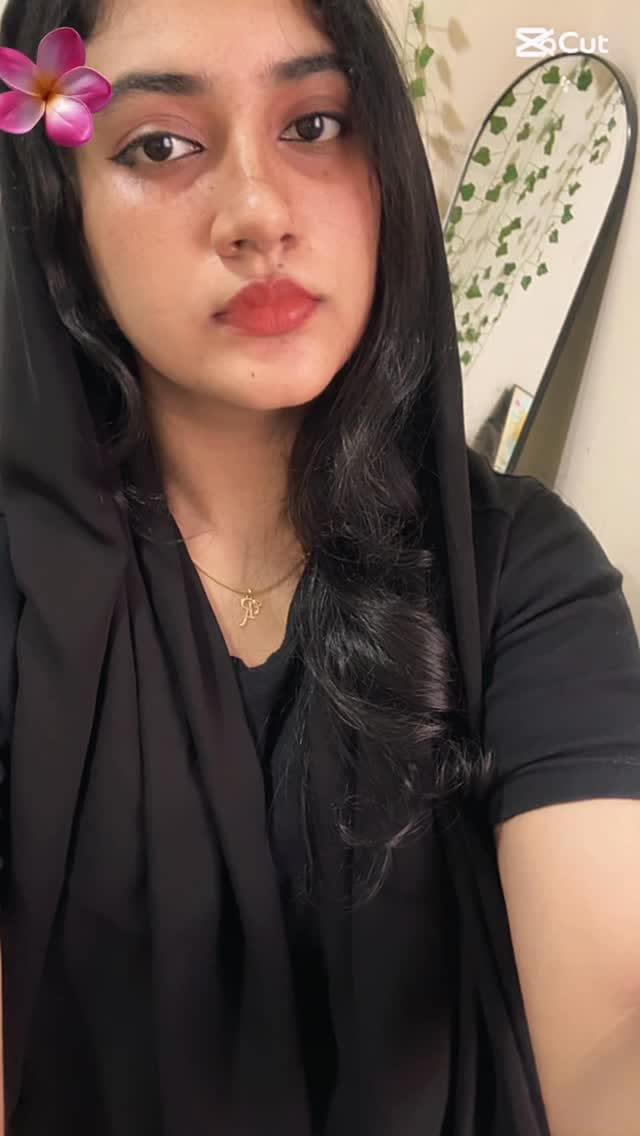 Post 4 by REHNA RAHIM | 🍉ريحانة رحيم on Instagram (video)
