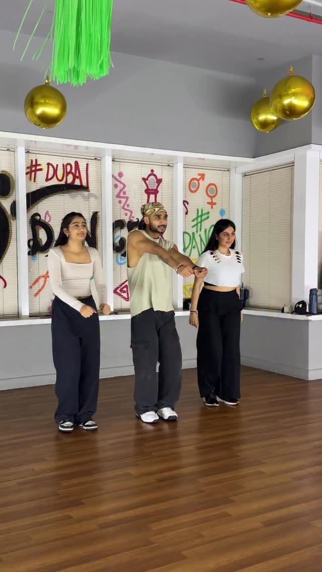 Post 7 by sarthak mahendru on Instagram (video)