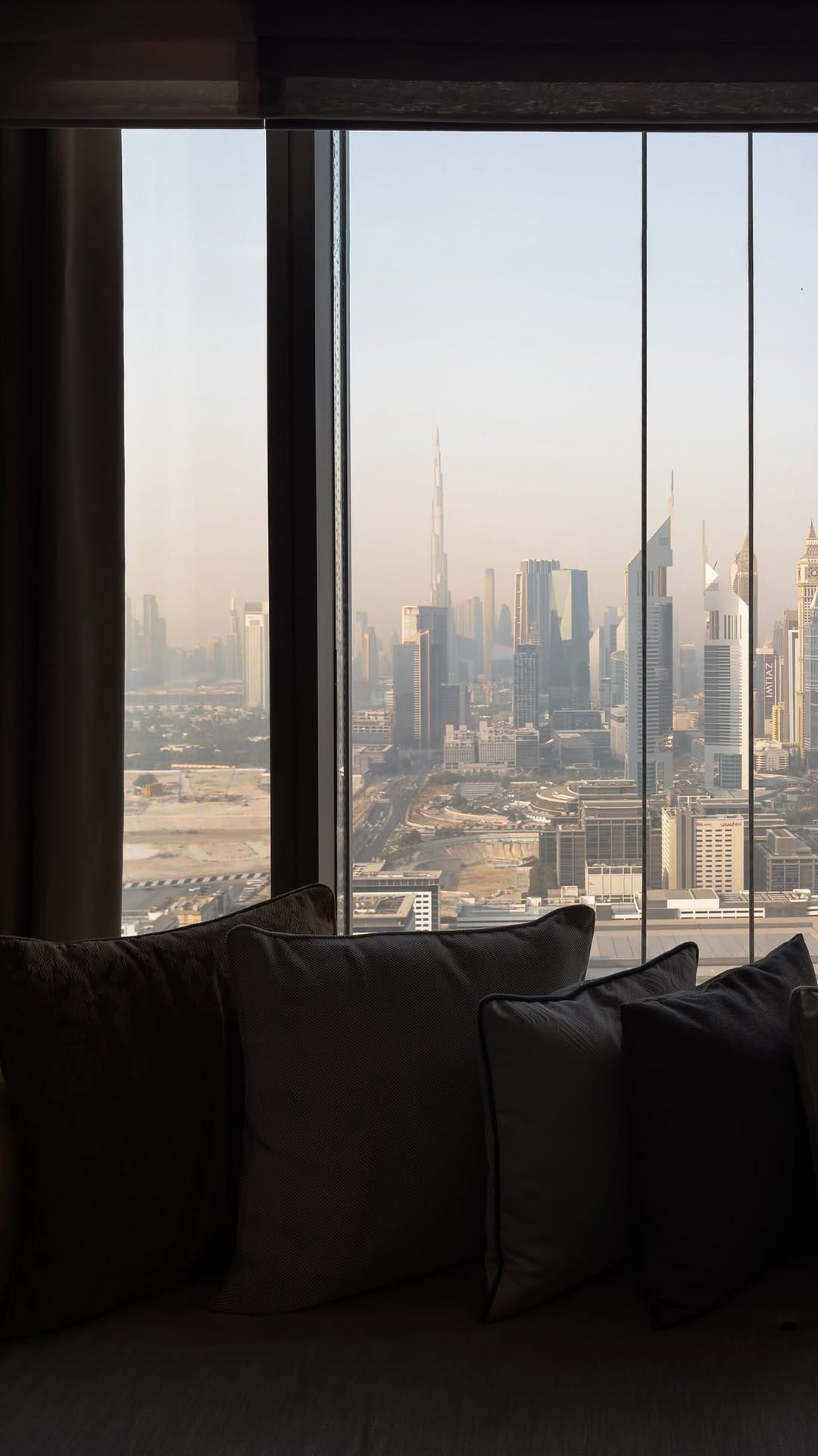 Post 6 by HAIR STYLIST & MODEL DUBAI on Instagram (video)