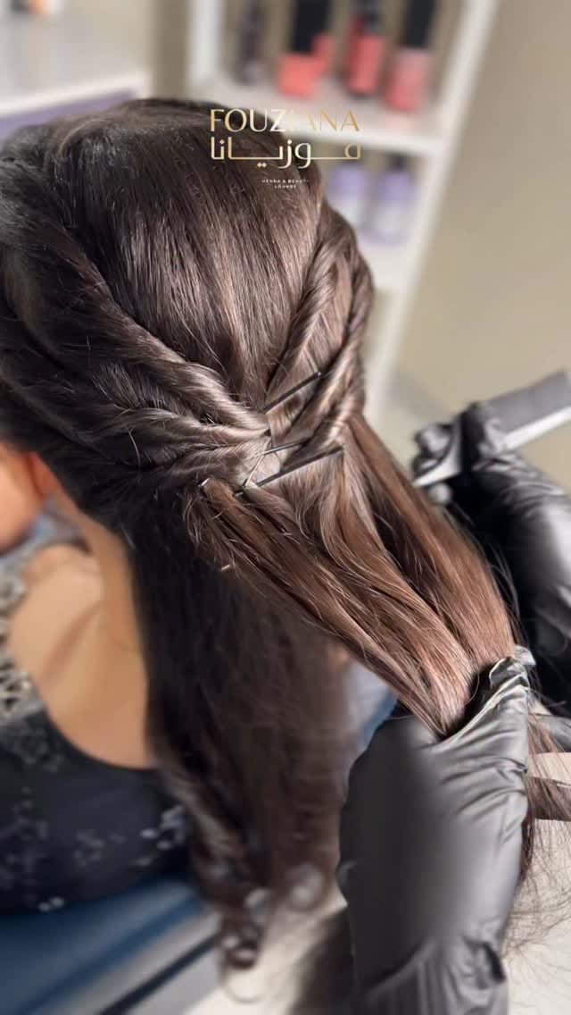 Post 1 by Fouziana Henna & Beauty Lounge on Instagram (video)