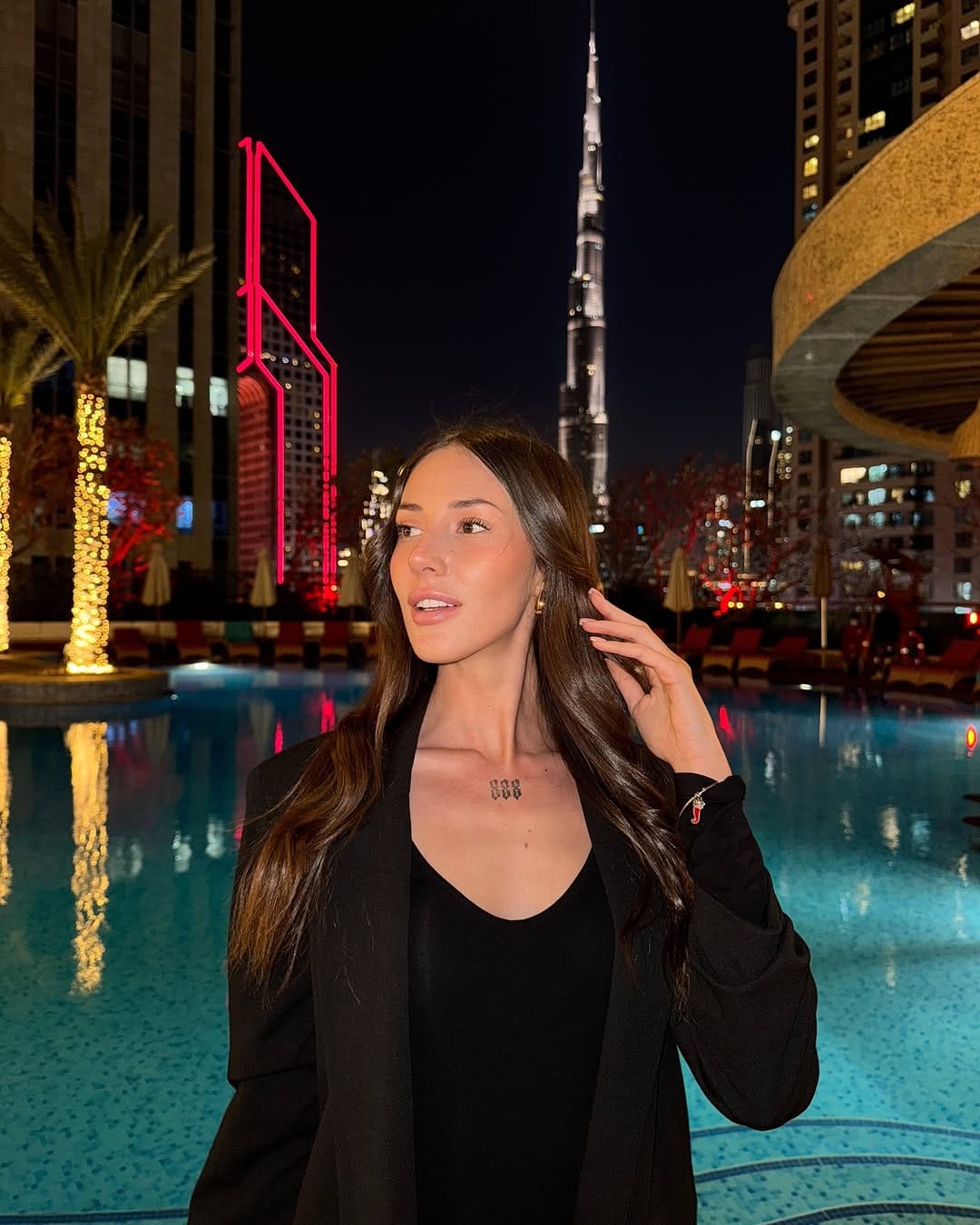 Post 10 by Sara✨ on Instagram (carousel)