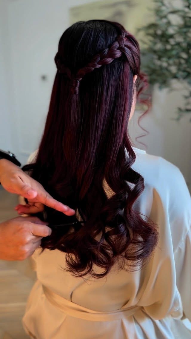 Post 2 by Noya Nail Spa on Instagram (video)