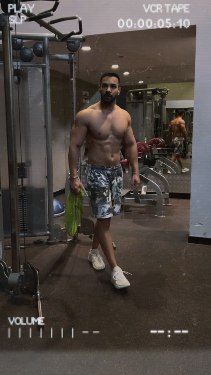 Post 3 by saahib jeet singh on Instagram (video)