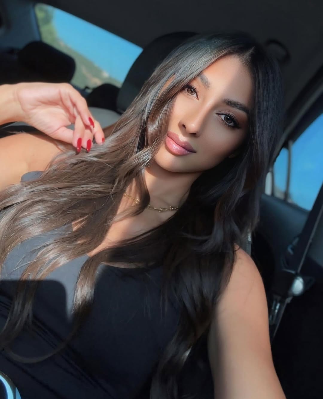 Post 4 by Cynthia Bou Akel on Instagram (image)
