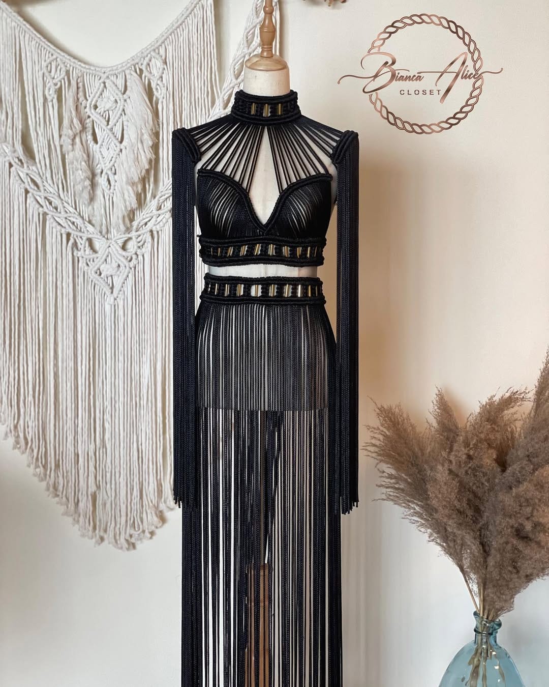 Post 4 by Bianca Alice Fashion on Instagram (carousel)