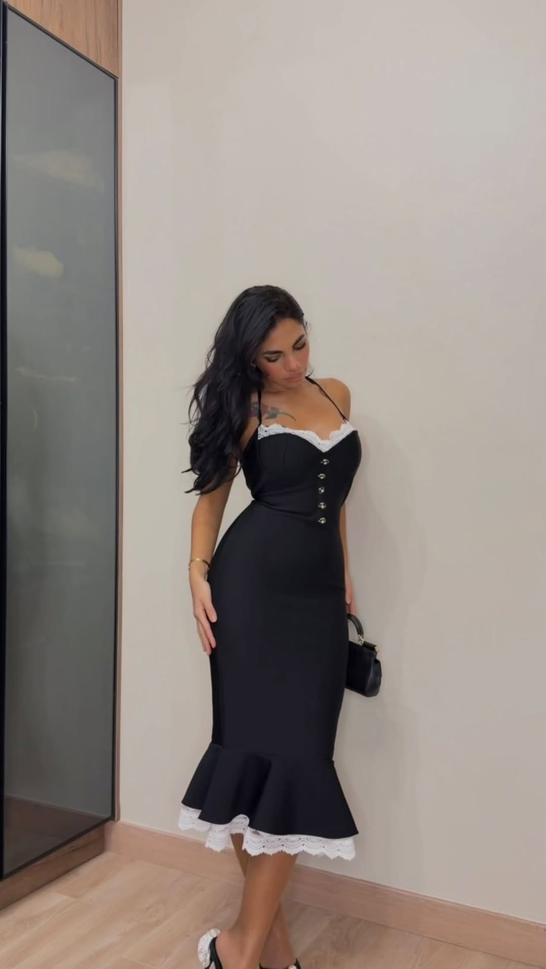 Post 10 by ميرنا شريف on Instagram (video)