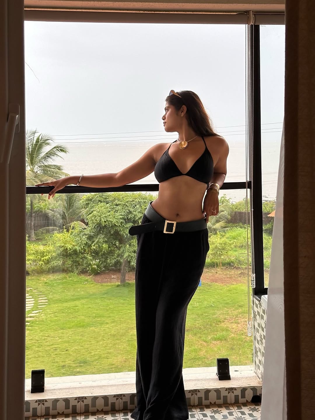 Post 9 by Ni🧚‍♀️ on Instagram (carousel)