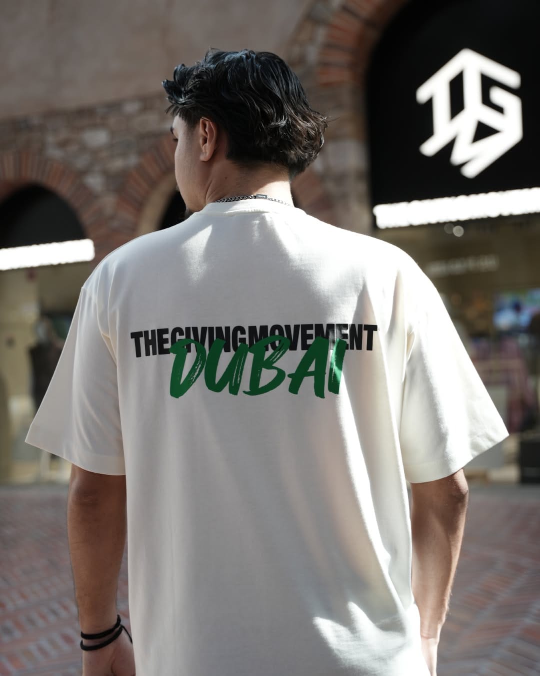 Post 3 by The Outlet Village on Instagram (image)