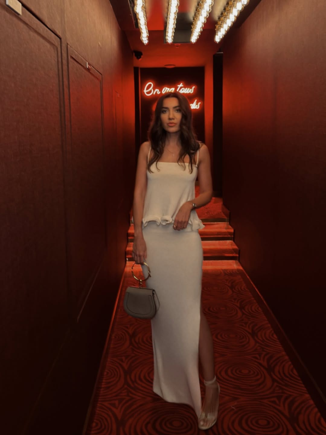 Post 2 by Cansu Simsek l Outfit inspo ✨ on Instagram (carousel)