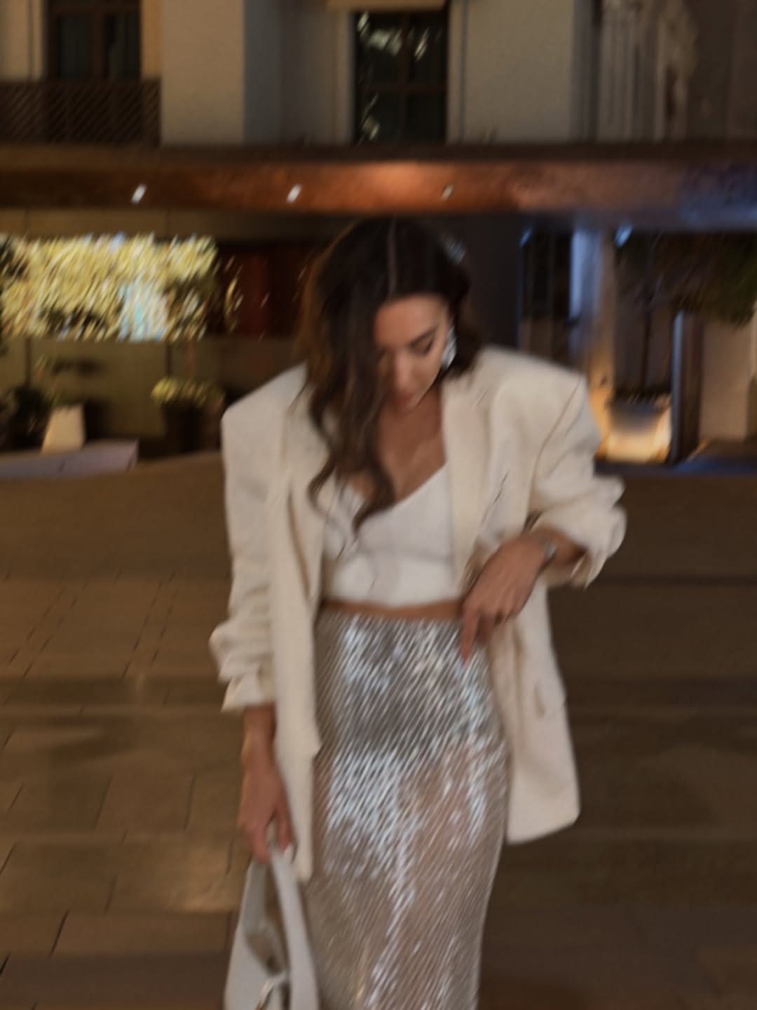 Post 4 by Cansu Simsek l Outfit inspo ✨ on Instagram (carousel)