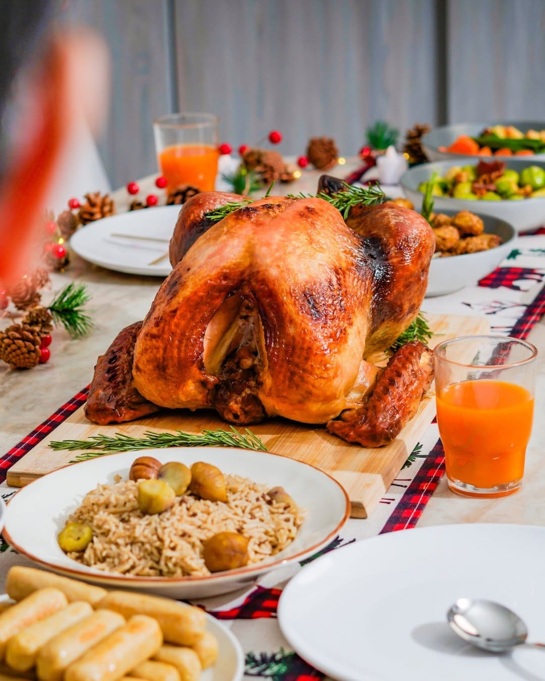 Post 9 by Abela Online - Ready Meals on Instagram (carousel)