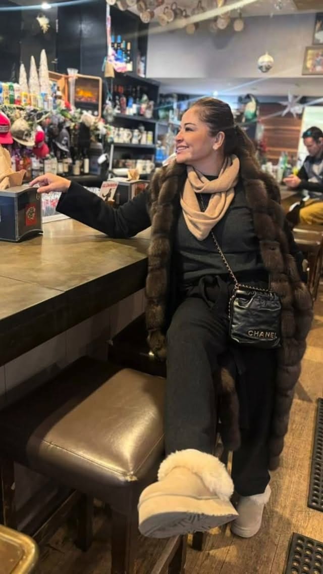 Post 2 by Liliana Zaragoza on Instagram (video)