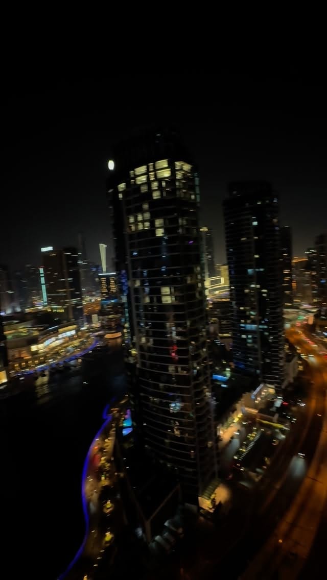 Post 8 by Liliana Zaragoza on Instagram (video)