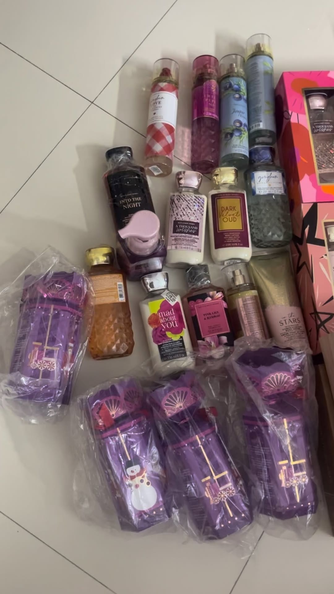 Post 4 by COSMETICS BY NN ✨ on Instagram (video)