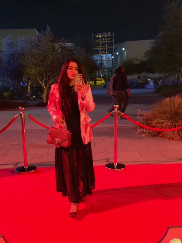 Post 6 by 👑 Nids 🧿 on Instagram (carousel)
