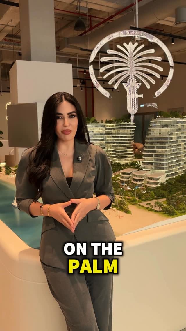 Post 5 by Munisa Mirza on Instagram (video)