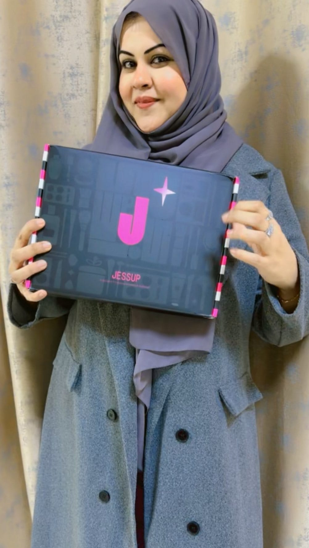 Post 1 by Ambreen Afzal | Modest Lifestyle Blogger on Instagram (video)
